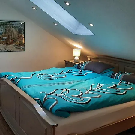 Gemuesekombuese דירה Ramstedt