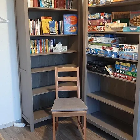 Gemuesekombuese דירה Ramstedt