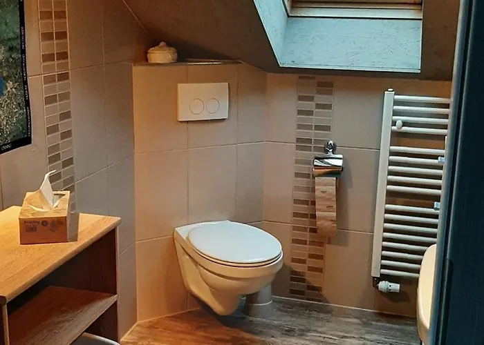 شقة Gemuesekombuese