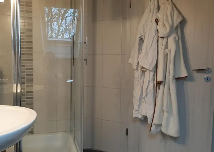 Gemuesekombuese شقة